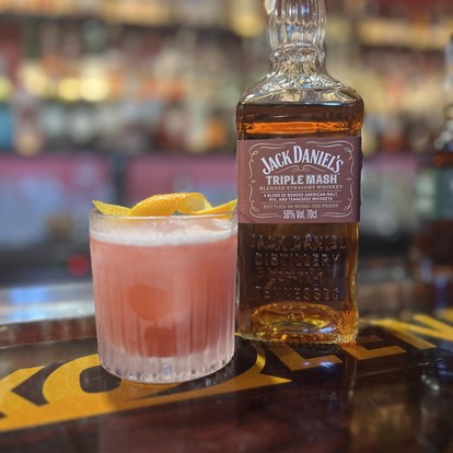 JACK DANIEL'S  BOTTLED IN BOND